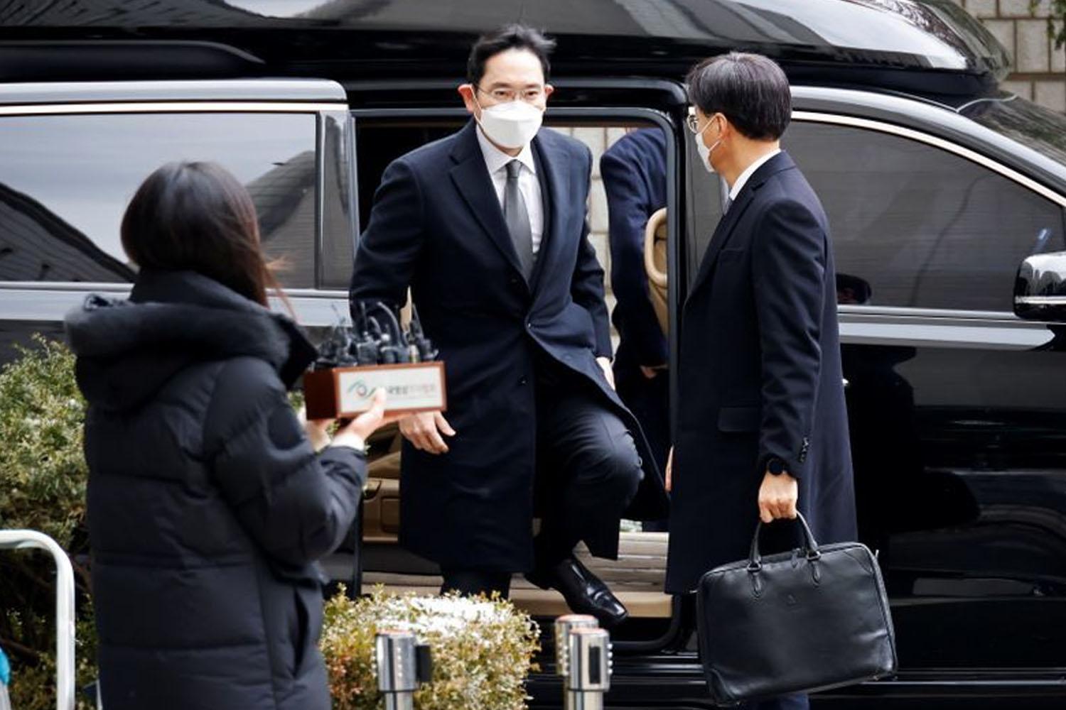 ในการพิจารณาคดีครั้งสุดท้ายเมื่อวันที่ 30 ธันวาคม