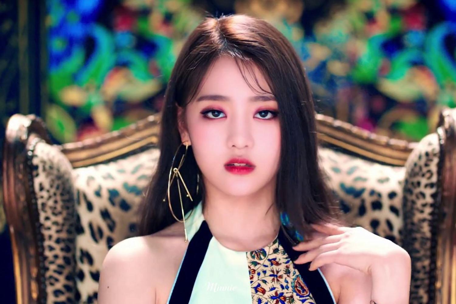 คนดังเกาหลีที่พูดได้มากกว่า 3 ภาษา มินนี่ (G)l-Dle