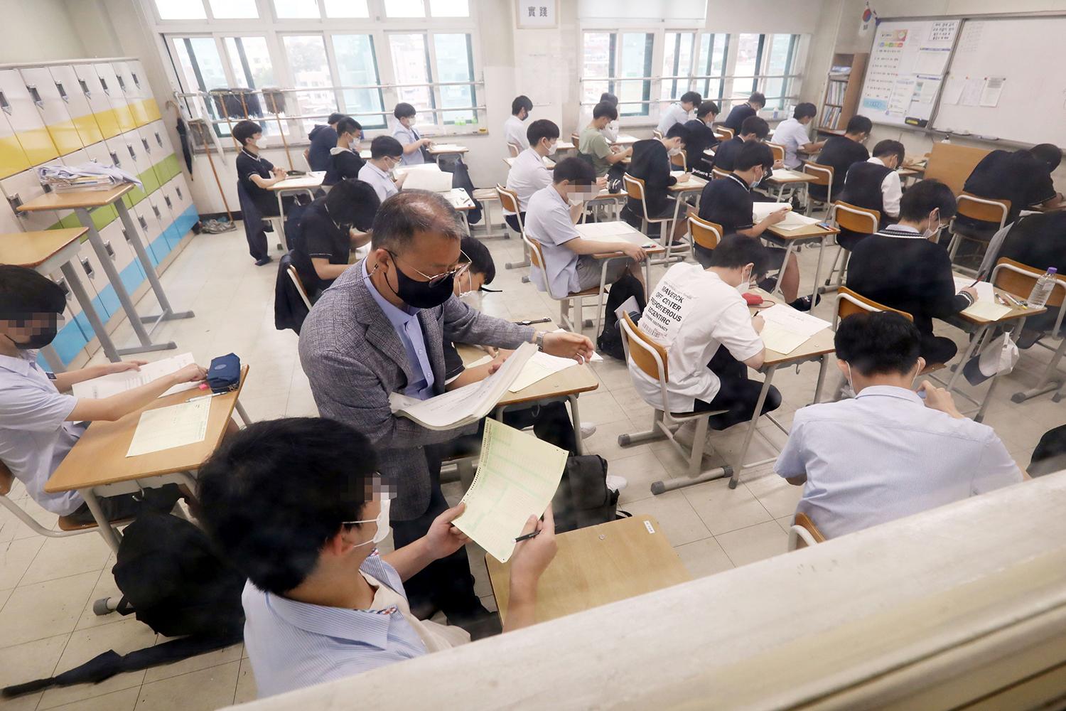 韓国学生,文化,韓国高校,韓国学生,制服,比較,韓国