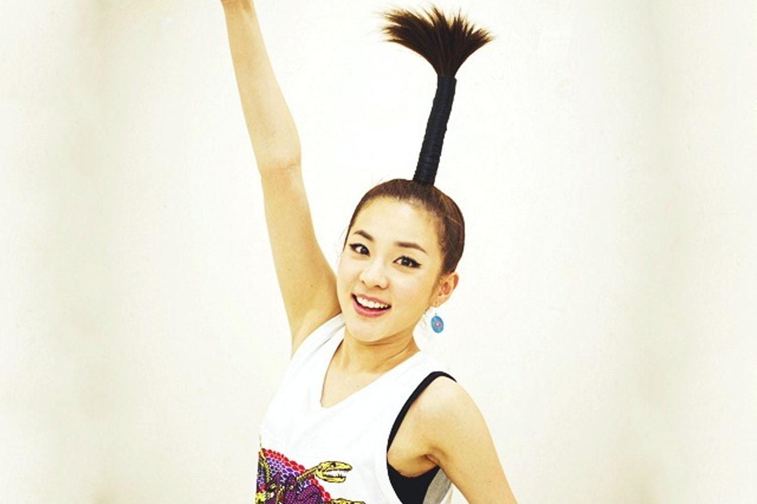 ซานดาร่ากับทรงผมต้นมะพร้าวที่เป็นตำนานของ kpop