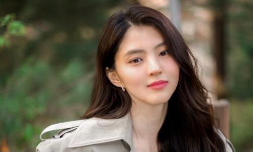 ハン·ソヒ、｢アンダーカバー｣撮影中に失神し救急室行き…制作社側｢今日まで安静｣