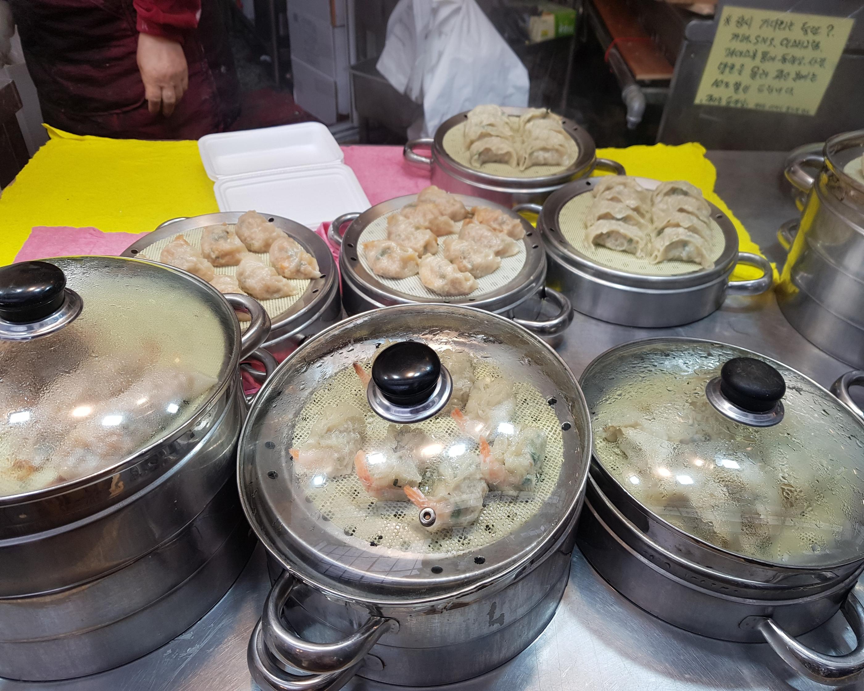 韓国文化、韓国の果物、韓国のみかん、韓国の市場、韓国市場、韓国の餃子、マンドゥ