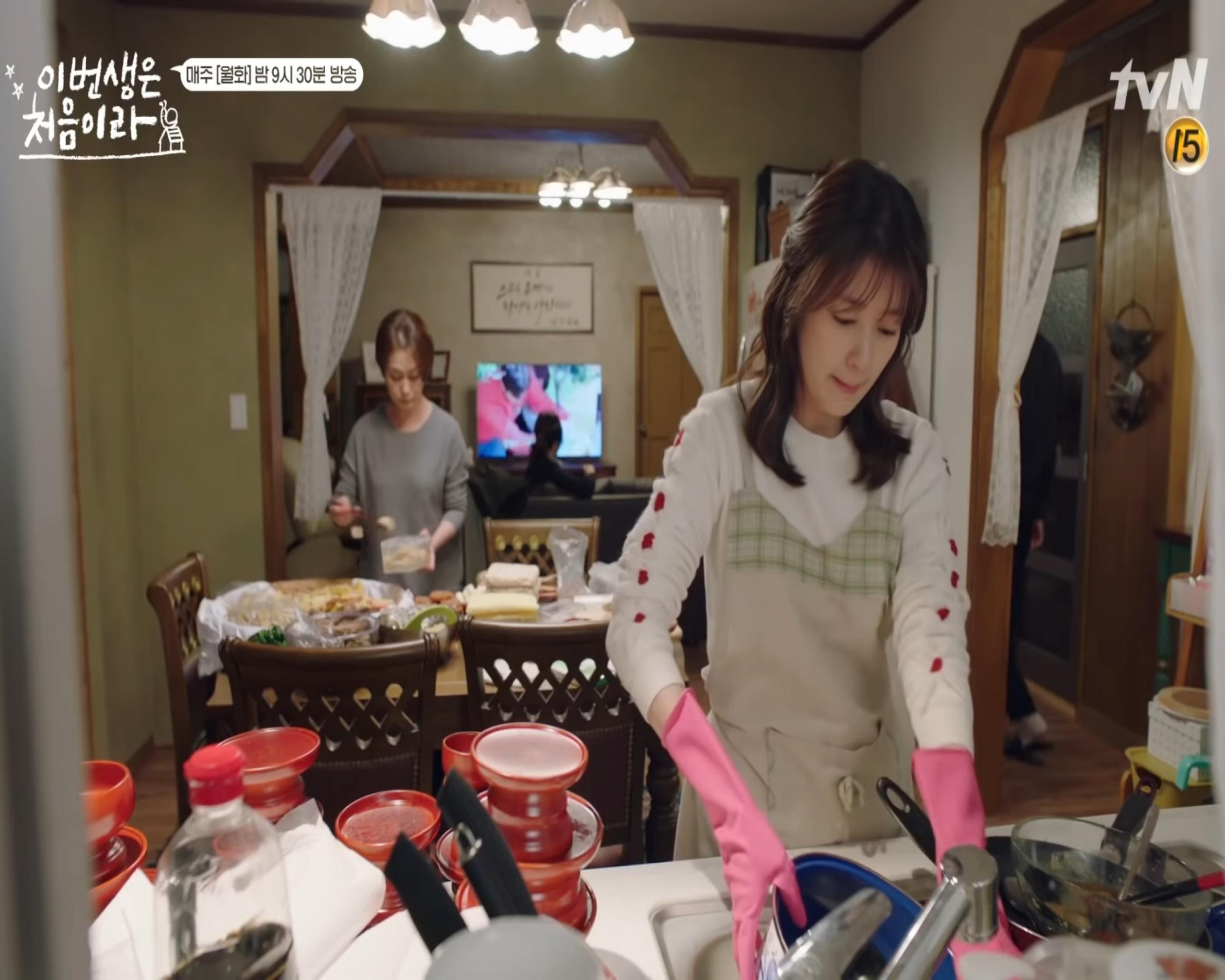 韓国文化、韓国の果物、韓国のみかん、韓国の市場、韓国市場、韓国の餃子、マンドゥ、韓国のゴム手袋、ソルコジ