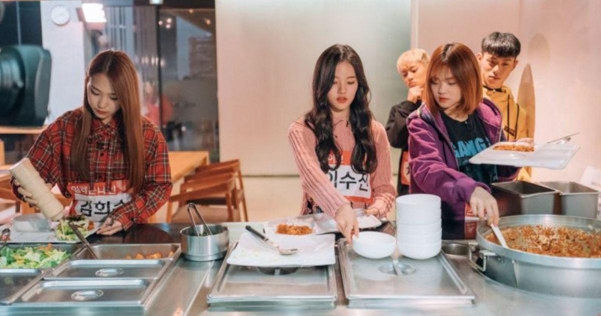 Cập nhật nhà ăn của các công ty giải trí Hàn: nhân viên & idol ăn gì tại nơi làm việc?