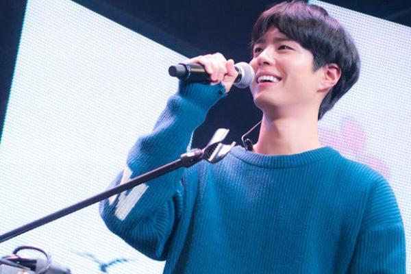 นักแสดงที่มีความสามารถด้านการร้องเพลง
