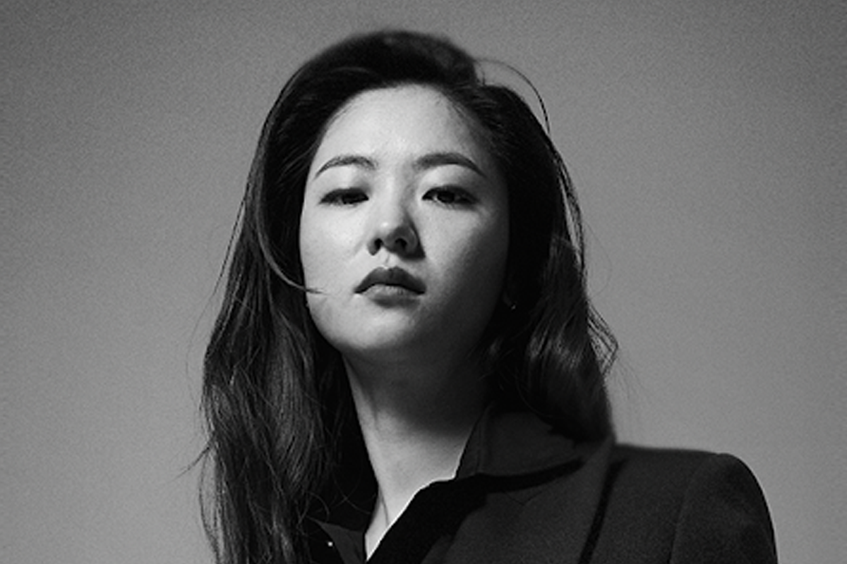 Black and white photo of Jeon Yeo-been on K-drama Vincenzo