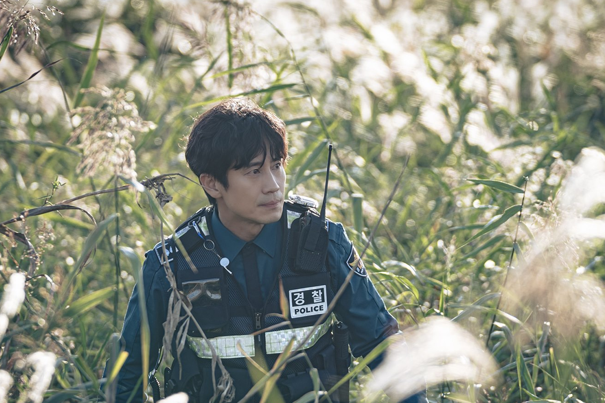 韓国ドラマ、人気ドラマ、2025年ドラマ、韓国文化、韓国語、人気テレビ、人気番組、登場人物、あらすじ、スリラー、jtbc、怪物、괴물、ヨ・ジング、シン・ハギュン、警察、正義