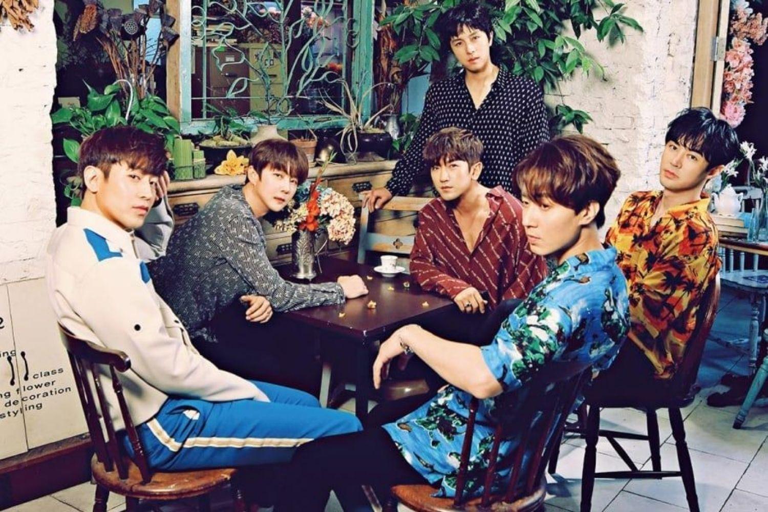 shinhwa chụp ảnh tạp chí, giành kỷ lục Guinness 