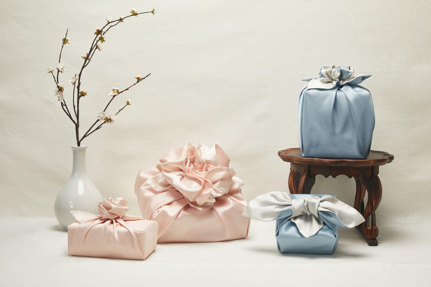 quà tặng được bọc trong bojagi hàn quốc