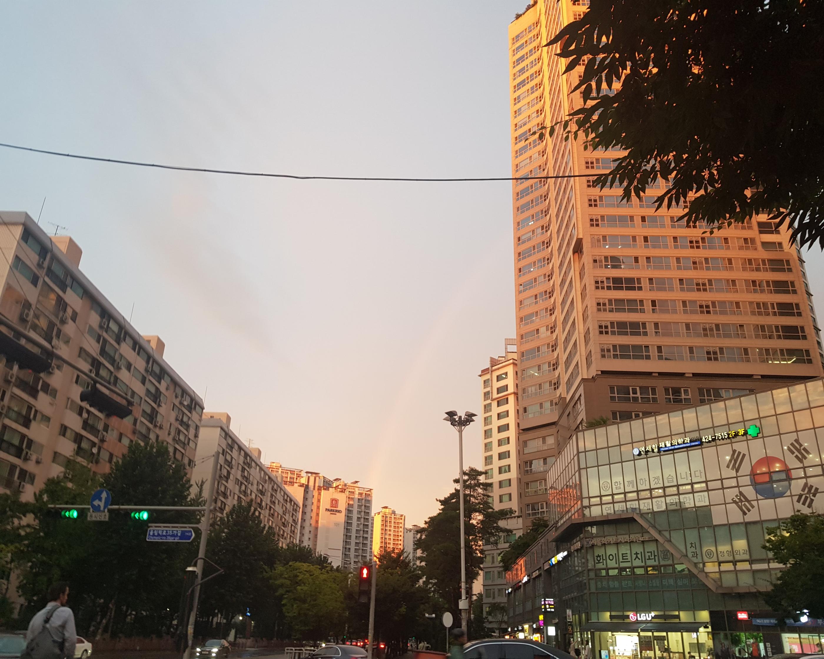 韓国人、韓国文化、韓国の子どもたち、韓国の子ども、ムジゲ、韓国の虹、虹、バルカン、ジュファン、ノラン、チョロク、パラン、ナムセ、ボラ