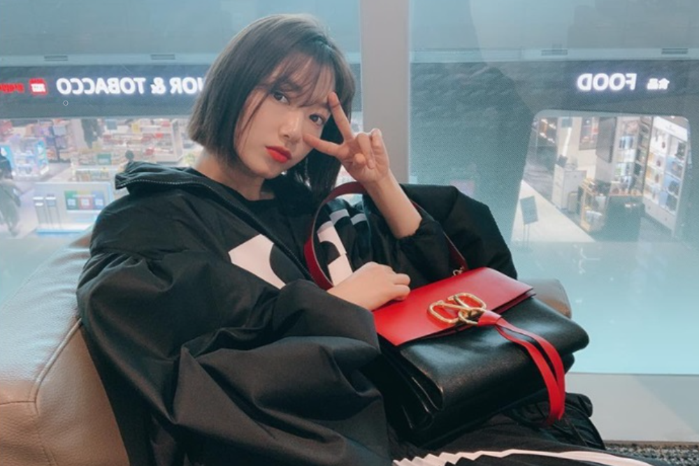 韓国、韓国ファッション、韓国ヘア、韓国ヘアスタイル、韓国ヘアカタログ、韓国女優髪、韓国女優、髪、ヘアスタイル、ヘア、韓国ムルギョル、ムギョルパーマ、ムルギョルパーマ、韓国パーマ、韓国美容室、韓国美容院、韓国カット、ショートヘア、ショート、Cカール、パクシネ、カンハンナ、ハンヒョジュ、IU、ヘリ、コジュニ、ソンヘギョ、ハンソヒ、キムテリ