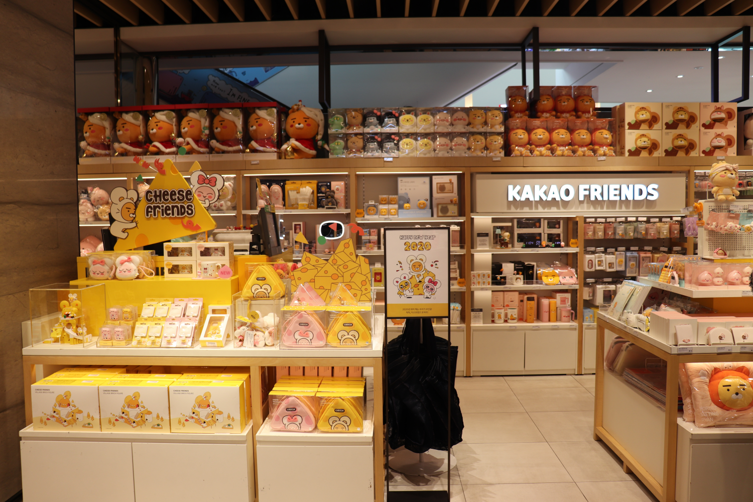 ソウル ショッピング ショッピング名所 免税店 明洞 明洞ショッピング 釜山 釜山ショッピング 新世界免税店 新世界百貨店 韓国免税店