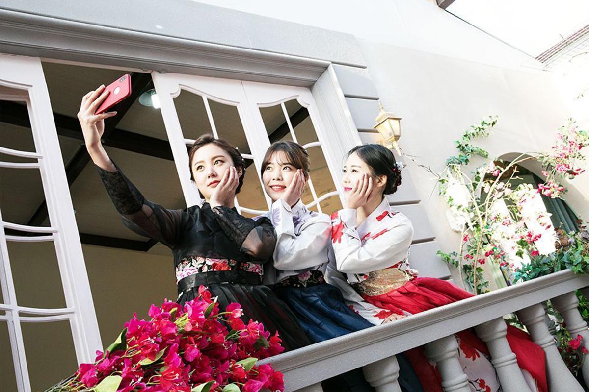 韓服 景福宮韓服 韓国旅行 韓服男 Hanboknam 景福宮 昌徳宮 全州韓屋村 韓服レンタル店 韓服体験