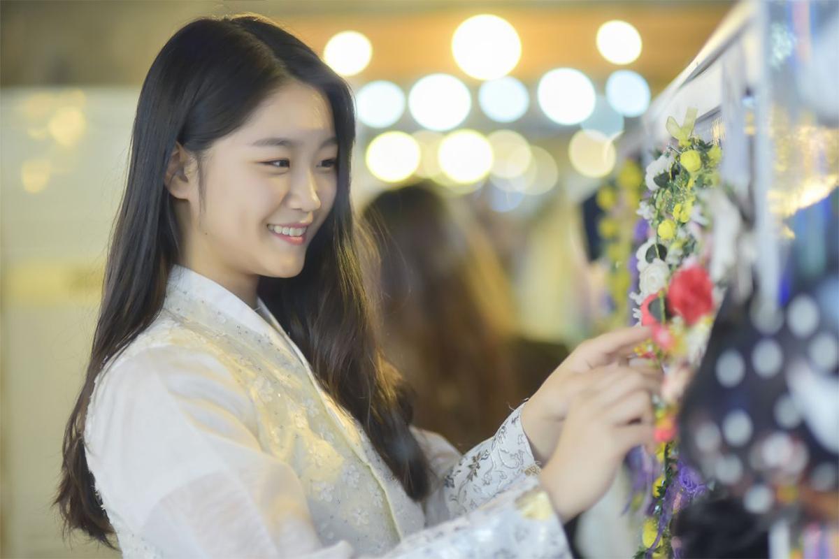 韓服 景福宮韓服 韓国旅行 韓服男 Hanboknam 景福宮 昌徳宮 全州韓屋村 韓服レンタル店 韓服体験