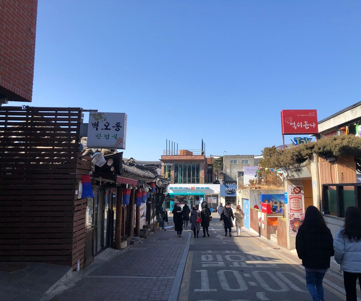 トッケビ、韓国ドラマ、韓国ドラマロケ地、トッケビロケ地、トッケビ撮影地、ソウル、ソウル旅行、韓国旅行、ソウル観光、トッケビツアー、コン・ユ、キム・ゴウン、イ・ドンウク、ユ・インナ、BBQチキン、BBQチキンデリバリー、ユク・ソンジェ、徳寿宮