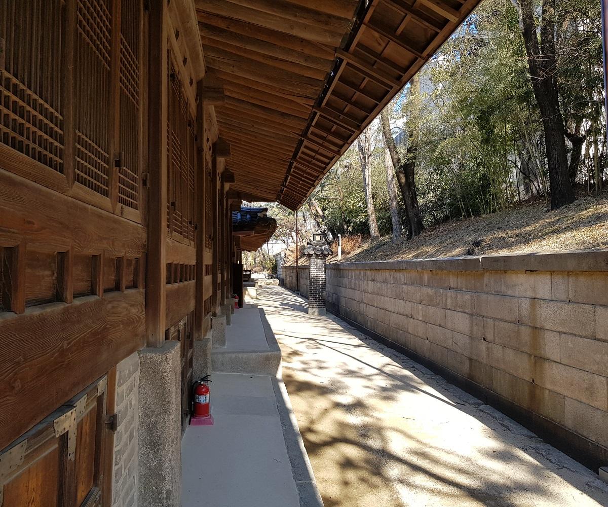 トッケビ、韓国ドラマ、韓国ドラマロケ地、トッケビロケ地、トッケビ撮影地、ソウル、ソウル旅行、韓国旅行、ソウル観光、トッケビツアー、コン・ユ、キム・ゴウン、イ・ドンウク、ユ・インナ、BBQチキン、BBQチキンデリバリー、ユク・ソンジェ、徳寿宮