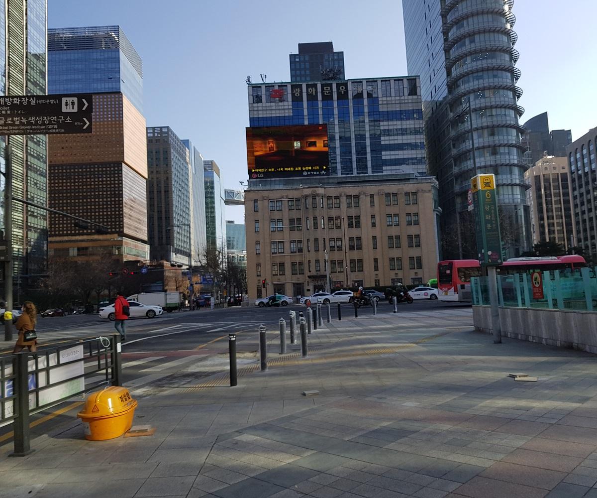 トッケビ、韓国ドラマ、韓国ドラマロケ地、トッケビロケ地、トッケビ撮影地、ソウル、ソウル旅行、韓国旅行、ソウル観光、トッケビツアー、コン・ユ、キム・ゴウン、イ・ドンウク、ユ・インナ、BBQチキン、BBQチキンデリバリー、ユク・ソンジェ、徳寿宮