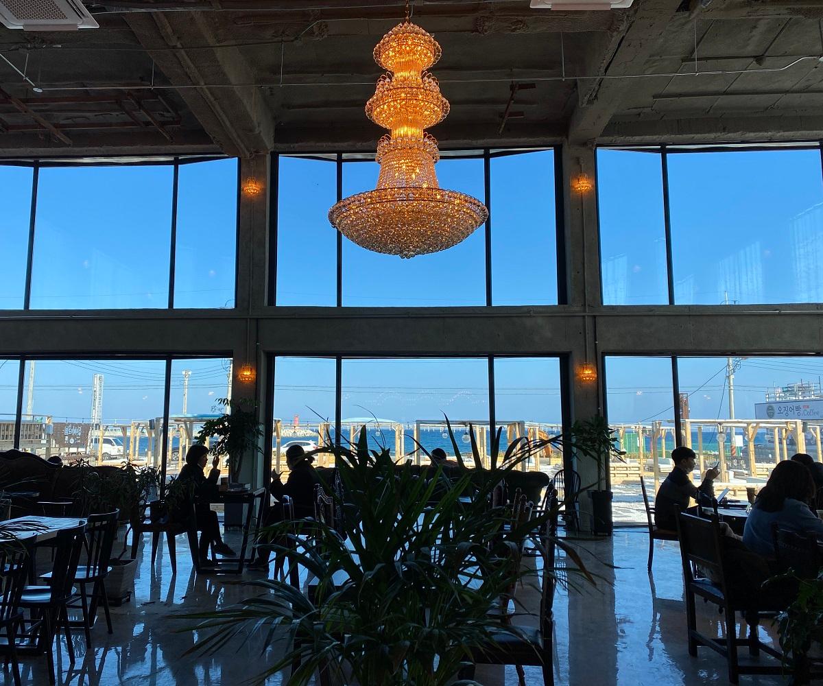 トッケビ、トッケビロケ地、トッケビロケ地ツアー、韓国ドラマ、韓国ドラマロケ地、トッケビ撮影地、カンヌン、江陵、江陵旅行、江陵観光、トッケビツアー、コン・ユ、キム・ゴウン、イ・ドンウク、韓国カフェ、韓国海辺カフェ