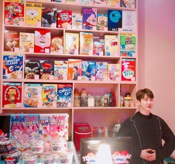 Midnight in Seoul café co-owned by 2AM's Jo Kwon, showing his involvement in the popular celebrity cafe in Seoul.