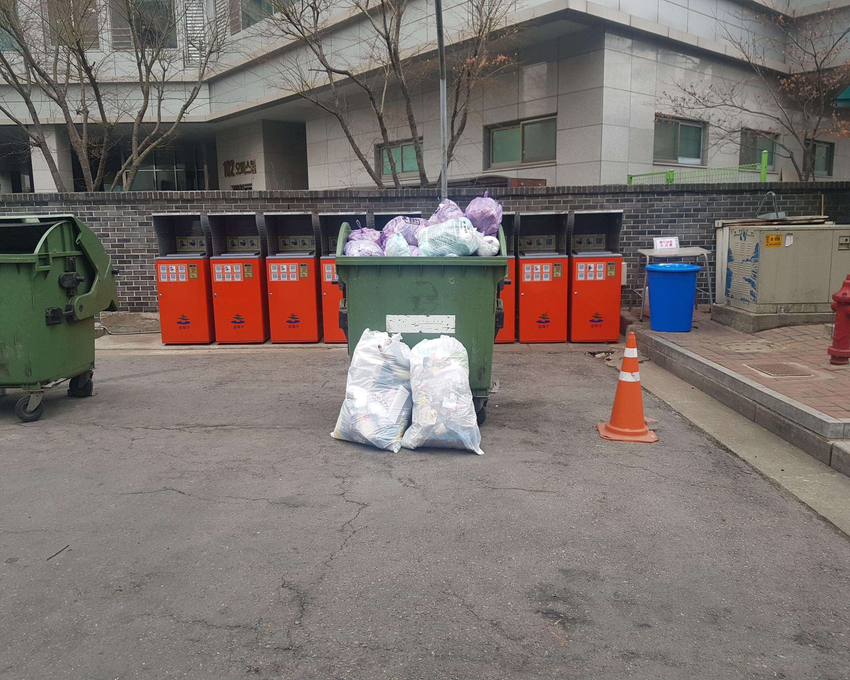 キムジャン、韓国文化、韓国人、韓国のキムチ、キムチ、韓国のゴミ捨て、韓国のゴミの分別