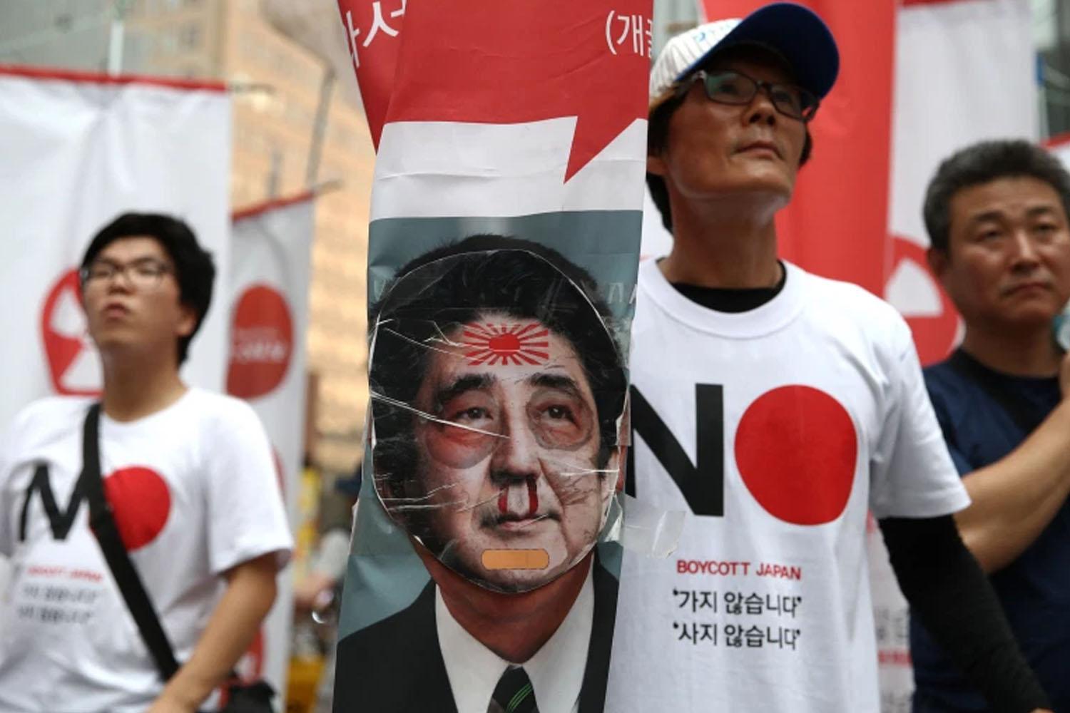 หลายคนคงรู้กันว่าความสัมพันธ์ระหว่างเกาหลีใต้และญี่ปุ่น