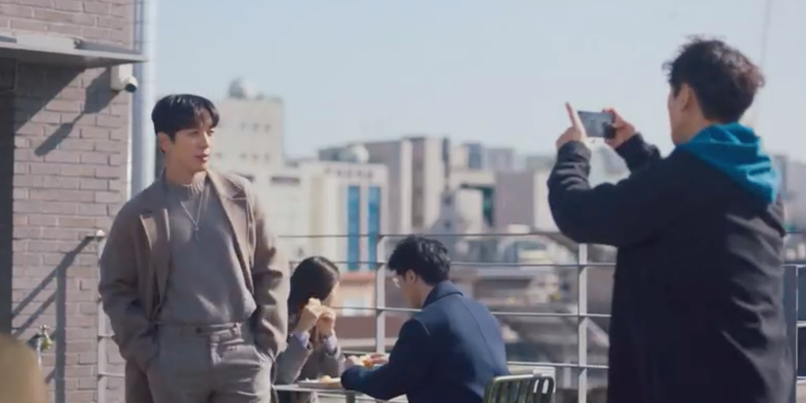 市中心高樓上的戶外咖啡座，Pres Coffee咖啡廳屋頂拍攝地