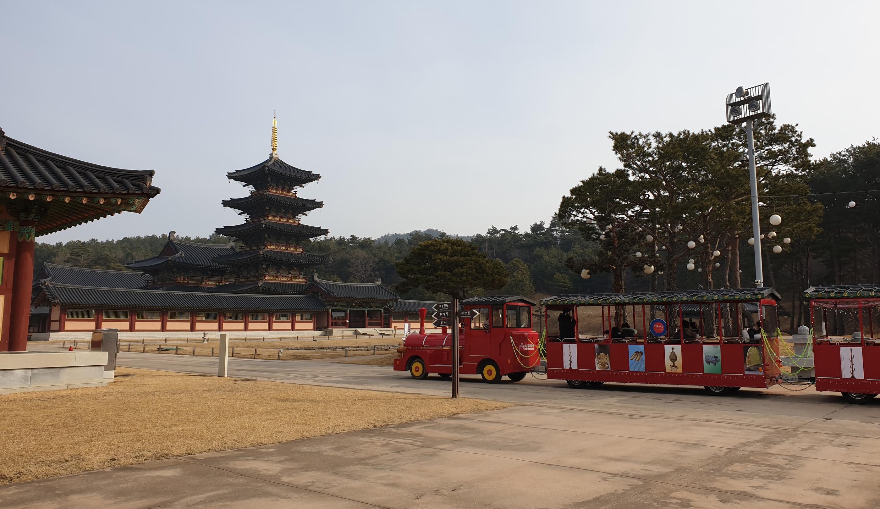 韓国ドラマ、麗〜花萌ゆる8人の皇子たち〜、麗、レイ、アイユ、イジュンギ、カンハヌル、月の恋人、ジス、撮影地、ロケ地、韓国、韓国ドラマ撮影地、韓国ドラマロケ地、ドラマ撮影地、ドラマロケ地、韓ドラ、韓ドラファン、韓国歴史ドラマ、韓国時代劇、ナジュ映像テーマパーク、羅州映像テーマパーク、抱川アートバレー、抱川、アートバレー、水原、粤華苑、水原ウォルファウォン、ウォルファウォン、江陵、船橋荘、江陵船橋荘、ソンギョジャン、丹陽、温達観光地、丹陽温達観光地、オンダル、オンダル観光地、扶余、百済文化団地、扶余百済文化団地、ペクチェ文化団地、扶余、薯童謡テーマパーク、扶余薯童謡テーマパーク、ソドンヨ、ソドンヨテーマパーク、密陽、位良池、位良地、密陽位良池、ウィヤンチ、ウィヤンモ、ミリャン、南原、広寒楼、南原広寒楼、ナムォン、クァンハンル、オザッキョ、オジャッキョ、烏鵲橋、和順、萬淵寺、ファスン、マニョンサ、マンヨンサ、IU、韓国歴史、クリエイトリップ、달의연인,보보경심려,달의연인촬영지