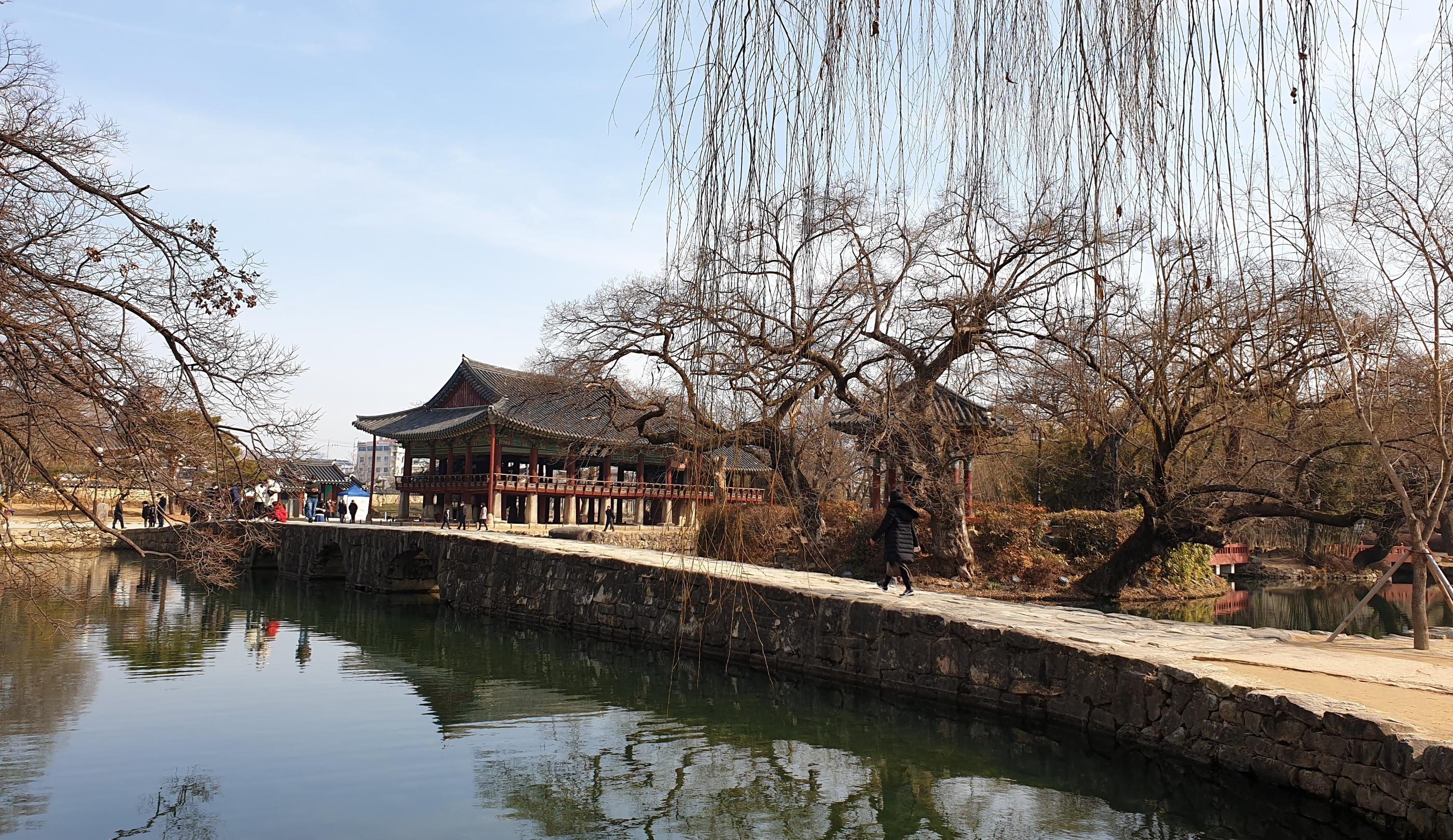 韓国ドラマ、麗〜花萌ゆる8人の皇子たち〜、麗、レイ、アイユ、イジュンギ、カンハヌル、月の恋人、ジス、撮影地、ロケ地、韓国、韓国ドラマ撮影地、韓国ドラマロケ地、ドラマ撮影地、ドラマロケ地、韓ドラ、韓ドラファン、韓国歴史ドラマ、韓国時代劇、ナジュ映像テーマパーク、羅州映像テーマパーク、抱川アートバレー、抱川、アートバレー、水原、粤華苑、水原ウォルファウォン、ウォルファウォン、江陵、船橋荘、江陵船橋荘、ソンギョジャン、丹陽、温達観光地、丹陽温達観光地、オンダル、オンダル観光地、扶余、百済文化団地、扶余百済文化団地、ペクチェ文化団地、扶余、薯童謡テーマパーク、扶余薯童謡テーマパーク、ソドンヨ、ソドンヨテーマパーク、密陽、位良池、位良地、密陽位良池、ウィヤンチ、ウィヤンモ、ミリャン、南原、広寒楼、南原広寒楼、ナムォン、クァンハンル、オザッキョ、オジャッキョ、烏鵲橋、和順、萬淵寺、ファスン、マニョンサ、マンヨンサ、IU、韓国歴史、クリエイトリップ、달의연인,보보경심려,달의연인촬영지