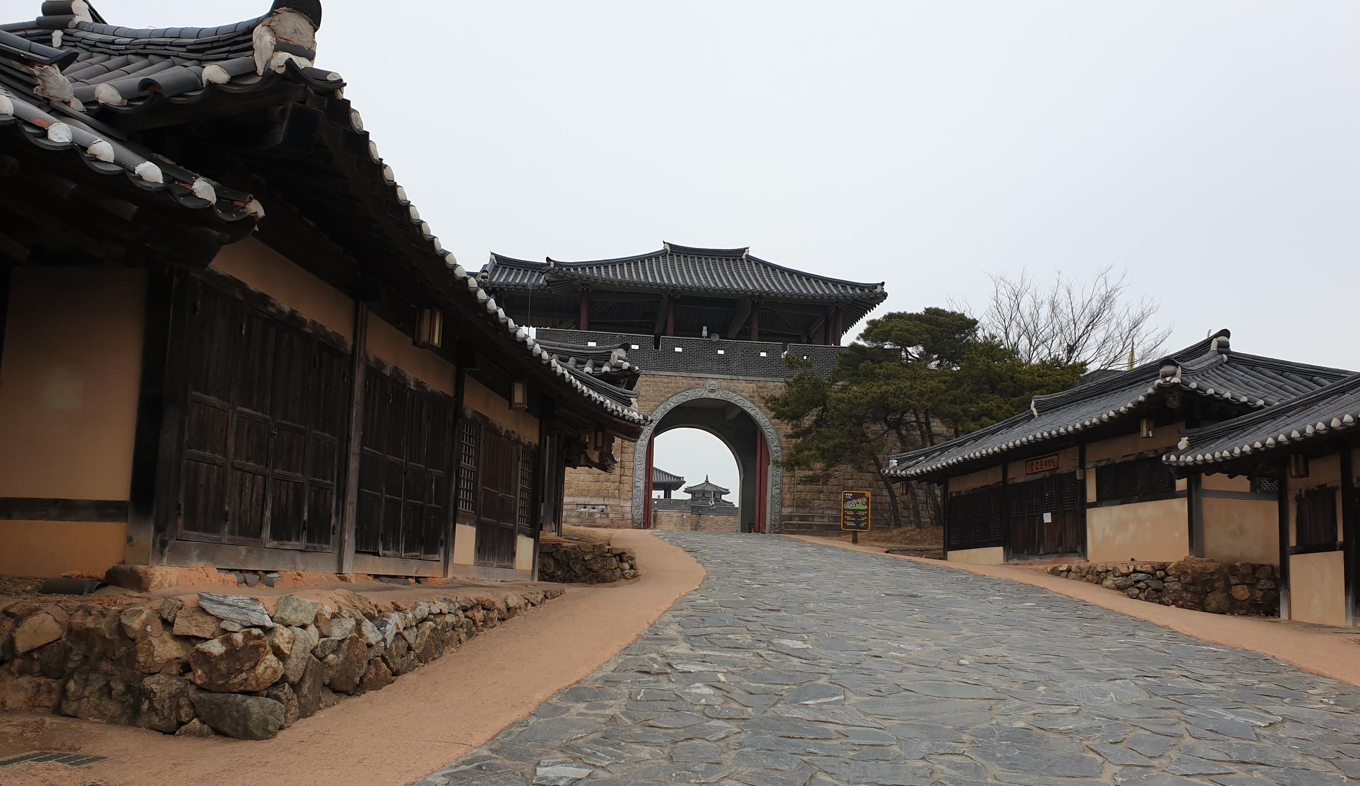 韓国ドラマ、麗〜花萌ゆる8人の皇子たち〜、麗、レイ、アイユ、イジュンギ、カンハヌル、月の恋人、ジス、撮影地、ロケ地、韓国、韓国ドラマ撮影地、韓国ドラマロケ地、ドラマ撮影地、ドラマロケ地、韓ドラ、韓ドラファン、韓国歴史ドラマ、韓国時代劇、ナジュ映像テーマパーク、羅州映像テーマパーク、抱川アートバレー、抱川、アートバレー、水原、粤華苑、水原ウォルファウォン、ウォルファウォン、江陵、船橋荘、江陵船橋荘、ソンギョジャン、丹陽、温達観光地、丹陽温達観光地、オンダル、オンダル観光地、扶余、百済文化団地、扶余百済文化団地、ペクチェ文化団地、扶余、薯童謡テーマパーク、扶余薯童謡テーマパーク、ソドンヨ、ソドンヨテーマパーク、密陽、位良池、位良地、密陽位良池、ウィヤンチ、ウィヤンモ、ミリャン、南原、広寒楼、南原広寒楼、ナムォン、クァンハンル、オザッキョ、オジャッキョ、烏鵲橋、和順、萬淵寺、ファスン、マニョンサ、マンヨンサ、IU、韓国歴史、クリエイトリップ、달의연인,보보경심려,달의연인촬영지