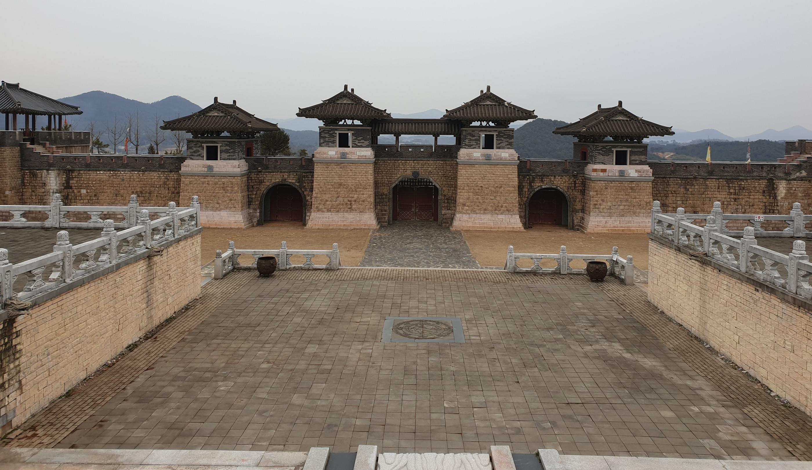 韓国ドラマ、麗〜花萌ゆる8人の皇子たち〜、麗、レイ、アイユ、イジュンギ、カンハヌル、月の恋人、ジス、撮影地、ロケ地、韓国、韓国ドラマ撮影地、韓国ドラマロケ地、ドラマ撮影地、ドラマロケ地、韓ドラ、韓ドラファン、韓国歴史ドラマ、韓国時代劇、ナジュ映像テーマパーク、羅州映像テーマパーク、抱川アートバレー、抱川、アートバレー、水原、粤華苑、水原ウォルファウォン、ウォルファウォン、江陵、船橋荘、江陵船橋荘、ソンギョジャン、丹陽、温達観光地、丹陽温達観光地、オンダル、オンダル観光地、扶余、百済文化団地、扶余百済文化団地、ペクチェ文化団地、扶余、薯童謡テーマパーク、扶余薯童謡テーマパーク、ソドンヨ、ソドンヨテーマパーク、密陽、位良池、位良地、密陽位良池、ウィヤンチ、ウィヤンモ、ミリャン、南原、広寒楼、南原広寒楼、ナムォン、クァンハンル、オザッキョ、オジャッキョ、烏鵲橋、和順、萬淵寺、ファスン、マニョンサ、マンヨンサ、IU、韓国歴史、クリエイトリップ、달의연인,보보경심려,달의연인촬영지