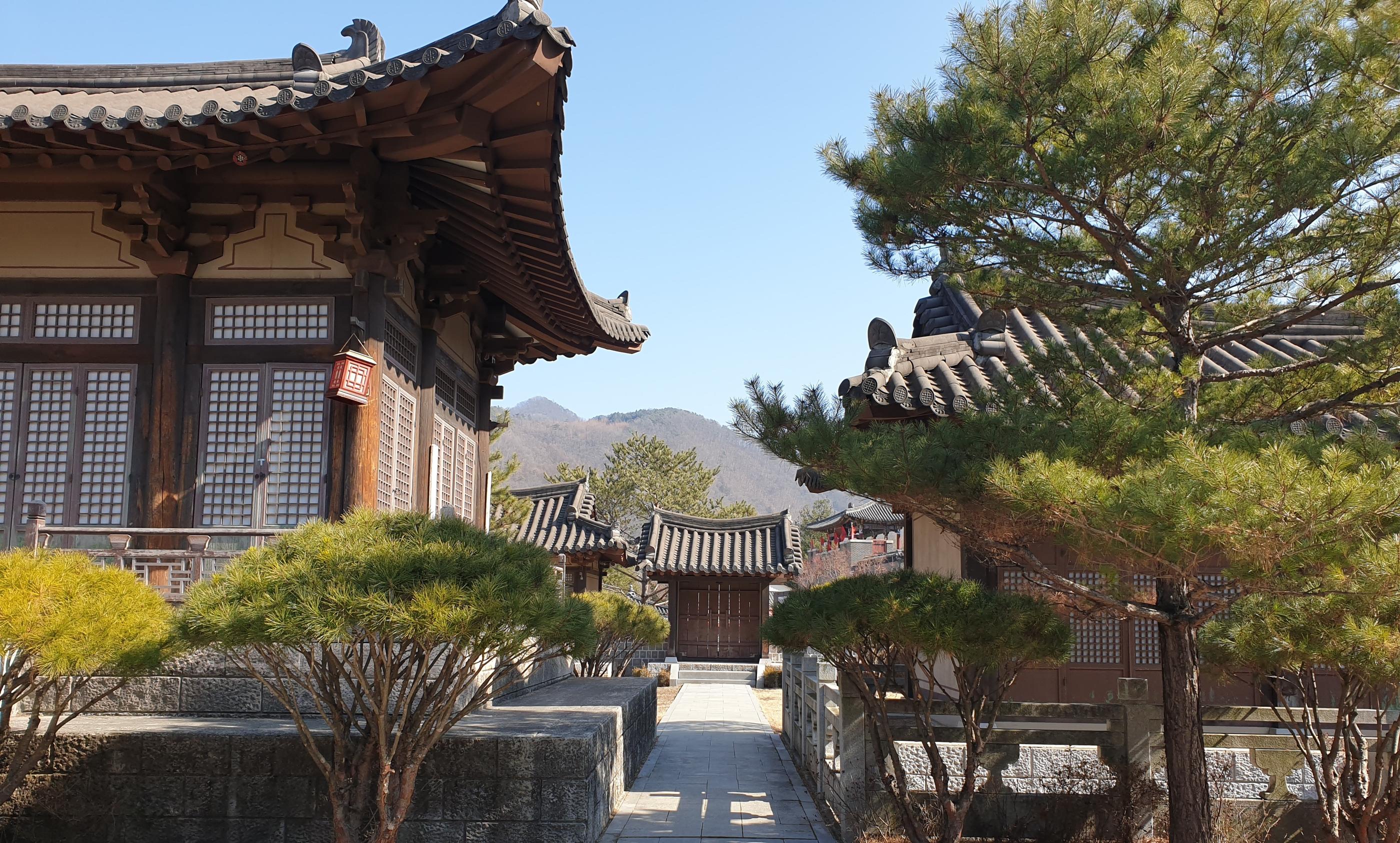 韓国ドラマ、麗〜花萌ゆる8人の皇子たち〜、麗、レイ、アイユ、イジュンギ、カンハヌル、月の恋人、ジス、撮影地、ロケ地、韓国、韓国ドラマ撮影地、韓国ドラマロケ地、ドラマ撮影地、ドラマロケ地、韓ドラ、韓ドラファン、韓国歴史ドラマ、韓国時代劇、ナジュ映像テーマパーク、羅州映像テーマパーク、抱川アートバレー、抱川、アートバレー、水原、粤華苑、水原ウォルファウォン、ウォルファウォン、江陵、船橋荘、江陵船橋荘、ソンギョジャン、丹陽、温達観光地、丹陽温達観光地、オンダル、オンダル観光地、扶余、百済文化団地、扶余百済文化団地、ペクチェ文化団地、扶余、薯童謡テーマパーク、扶余薯童謡テーマパーク、ソドンヨ、ソドンヨテーマパーク、密陽、位良池、位良地、密陽位良池、ウィヤンチ、ウィヤンモ、ミリャン、南原、広寒楼、南原広寒楼、ナムォン、クァンハンル、オザッキョ、オジャッキョ、烏鵲橋、和順、萬淵寺、ファスン、マニョンサ、マンヨンサ、IU、韓国歴史、クリエイトリップ、달의연인,보보경심려,달의연인촬영지