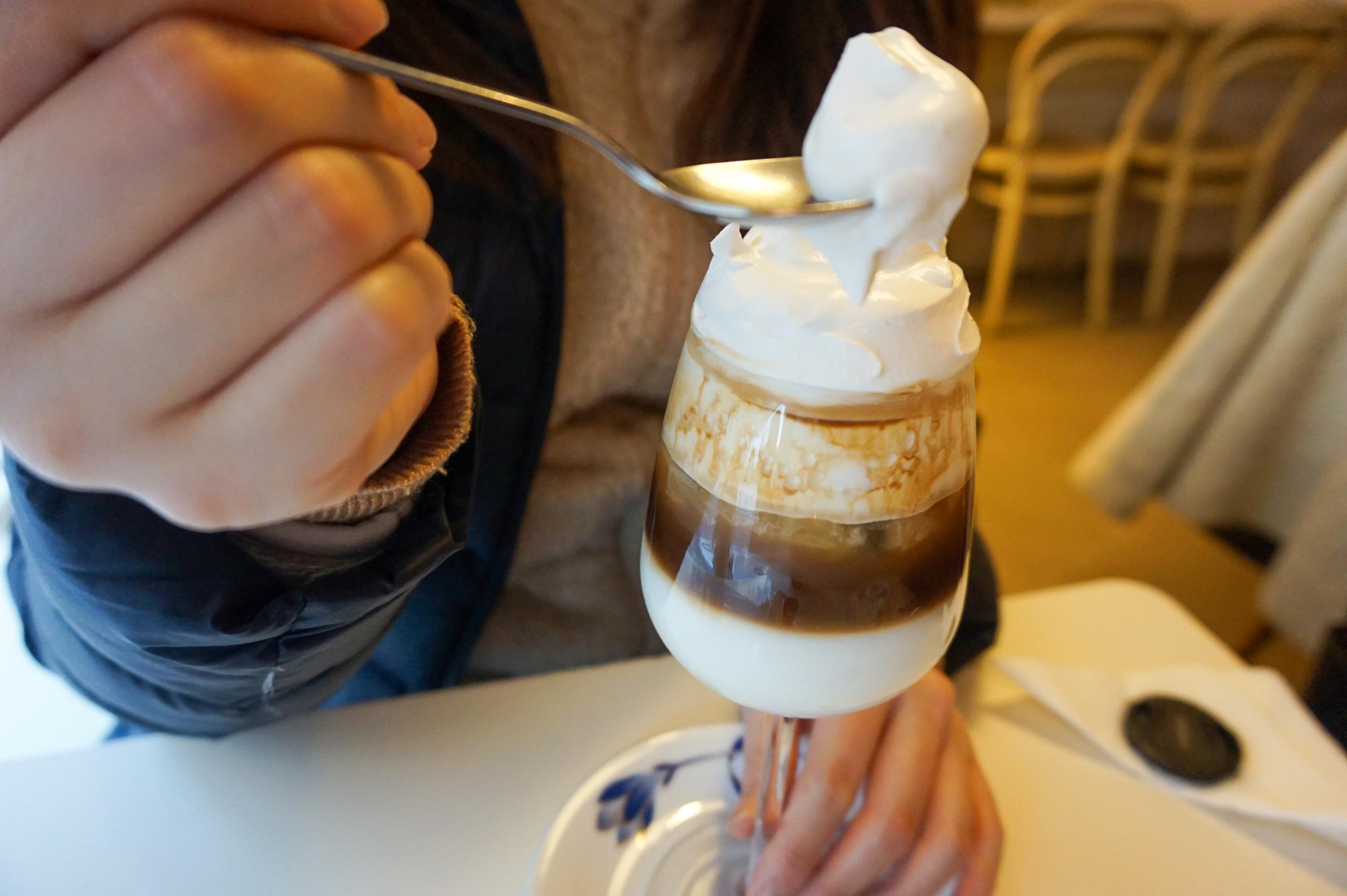 Hongdae | Cafe Highwaist, Aesthetic Desserts Galore on the Trendy Street of Yeonnamdong