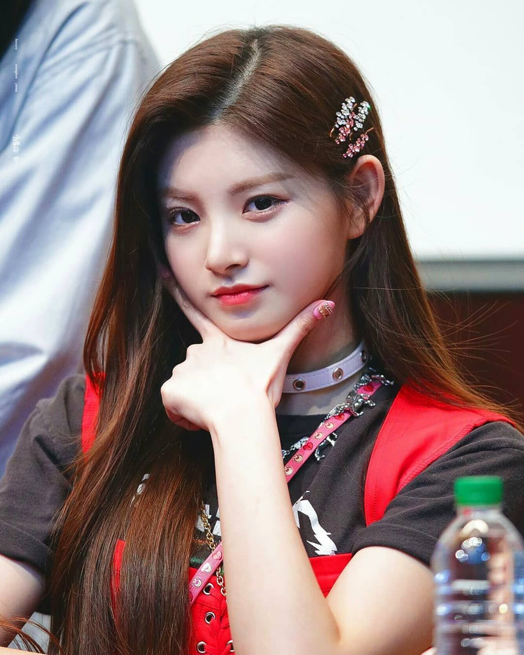 แฟชั่นกิ๊บติดผมยังคงอิน! ตามไปดูไอดอลที่ติดกิ๊บออกมาแล้วปังสุดๆ ชนิดที่สาวเกาหลีถึงกับเอาไปติดตาม