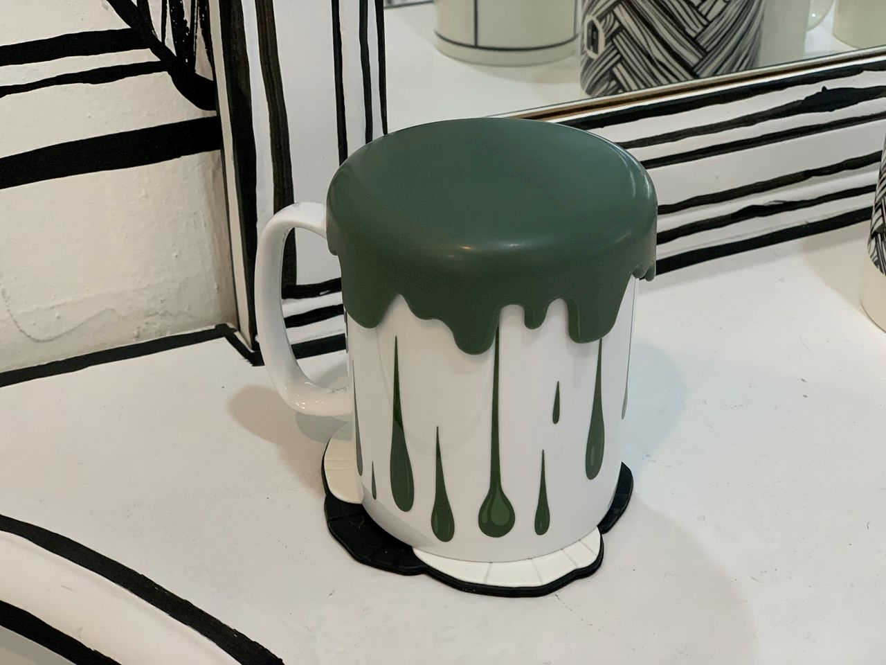 延南洞 | Cafe 延南洞223-14 首爾 弘大韓國 安靜 棒 特色 酷 咖啡廳 有趣 綠茶拿鐵 抹茶拿鐵 蛋糕 甜點 伯爵茶 巧克力 餅乾 柳橙咖啡 拍照區 新潮咖啡廳 韓國咖啡廳 韓國美食