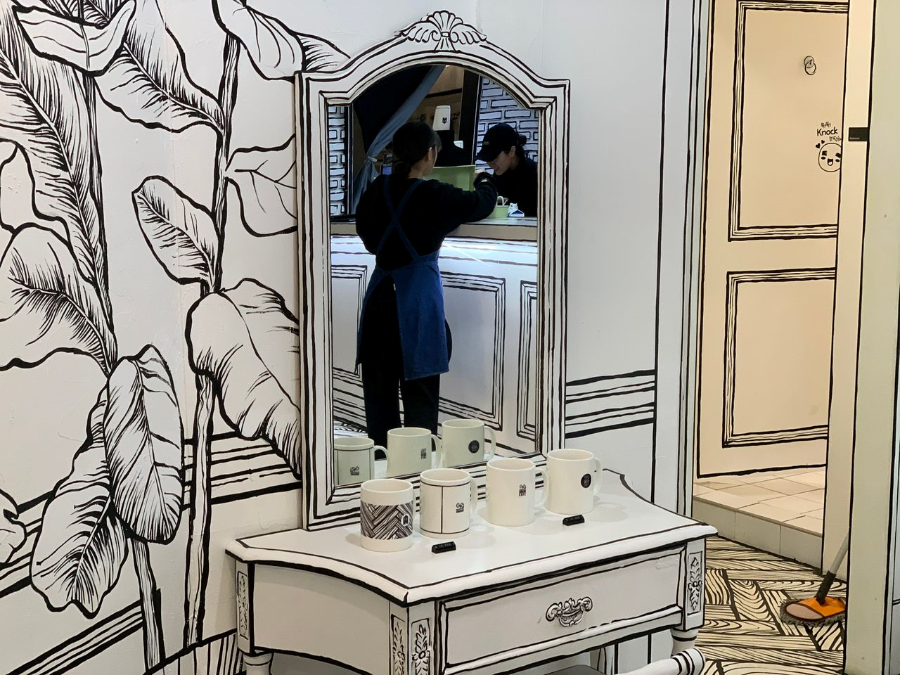 ソウルカフェ、韓国カフェ、美味しいお店、デザートカフェ、ホンデカフェ、ヨンナムドンカフェ、延南洞223-14、ヨンナムドン223-14