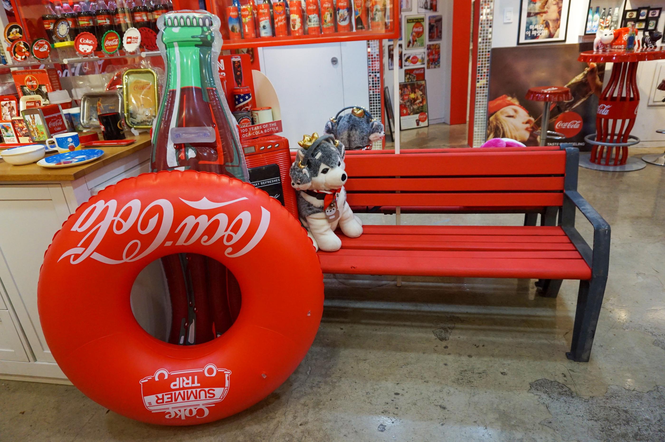 มิวเซียมที่เต็มไปด้วยประวัติของโคคาโคล่า + BTS คอลเลคชั่นสุดพิเศษ 