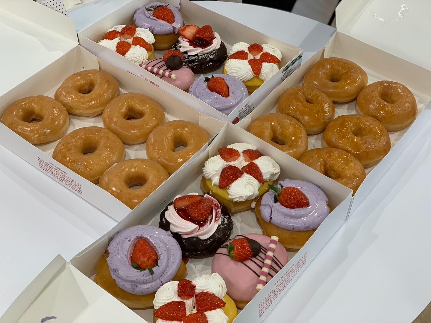 韓國Krispy Kreme新推出士多啤梨冬甩，小編第一身話比你知好唔好食！