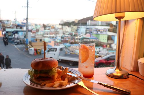 From the meal to dessert, delicious food in Gamcheon Culture Village: The Plate