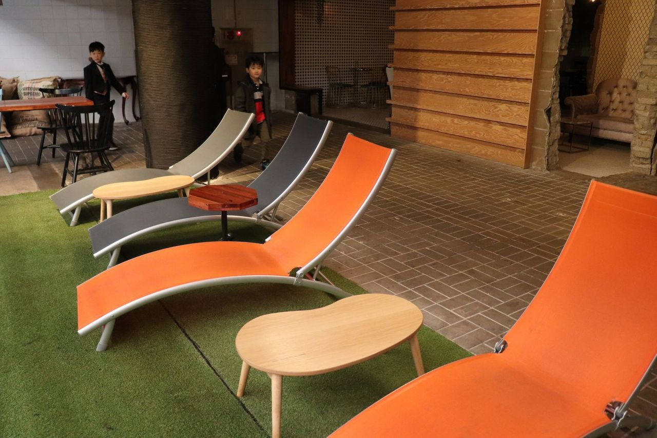 プサンカフェ、ナンポ洞カフェ、不思議なカフェ、韓国カフェ、プールカフェ、美味しいお店、おしゃれなカフェ、ジェムストーン、Gemstone、デザートカフェ