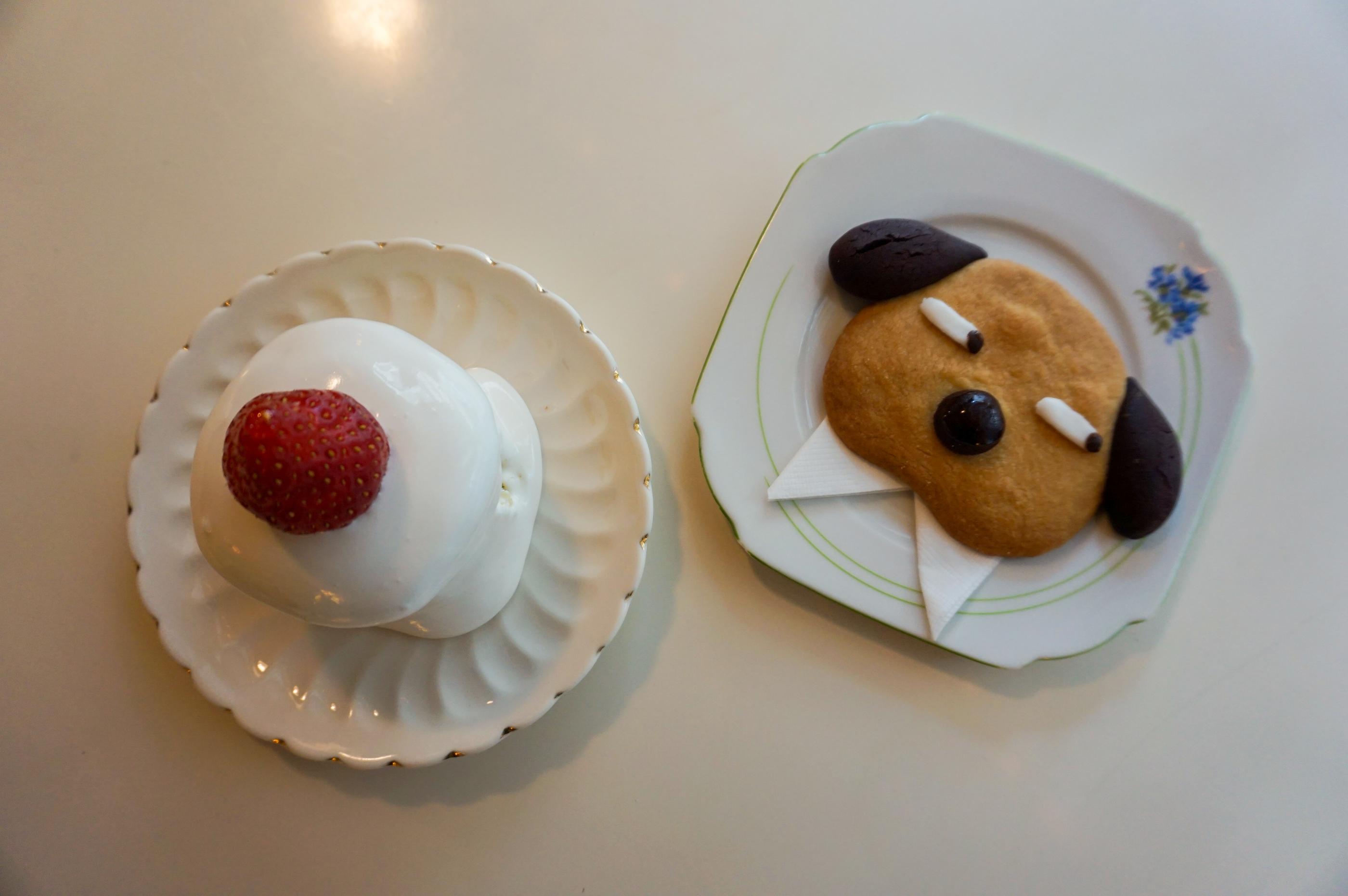 Hongdae | Cafe Highwaist, Aesthetic Desserts Galore on the Trendy Street of Yeonnamdong