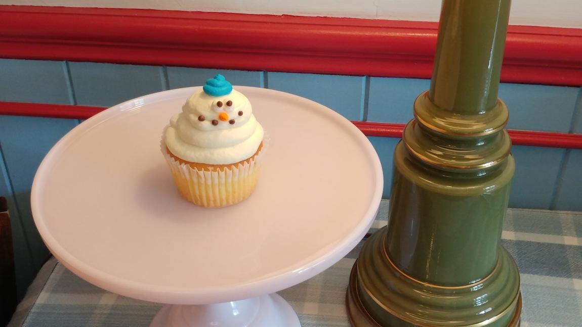 Hongdae Dinga Cake House | Turn your tea time dreams into a reality!