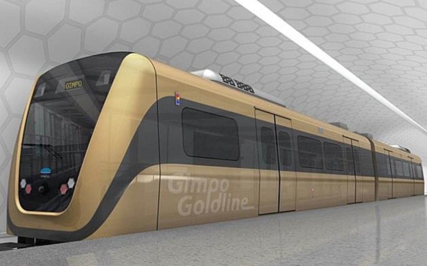 キンポゴールドラインの黄金色の無人列車。最先端のデザインが特徴です。