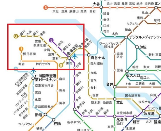 キンポゴールドラインの路線図を含むソウル地下鉄の地図。新しい路線が他の地下鉄路線とどのように接続されているかを示しています。