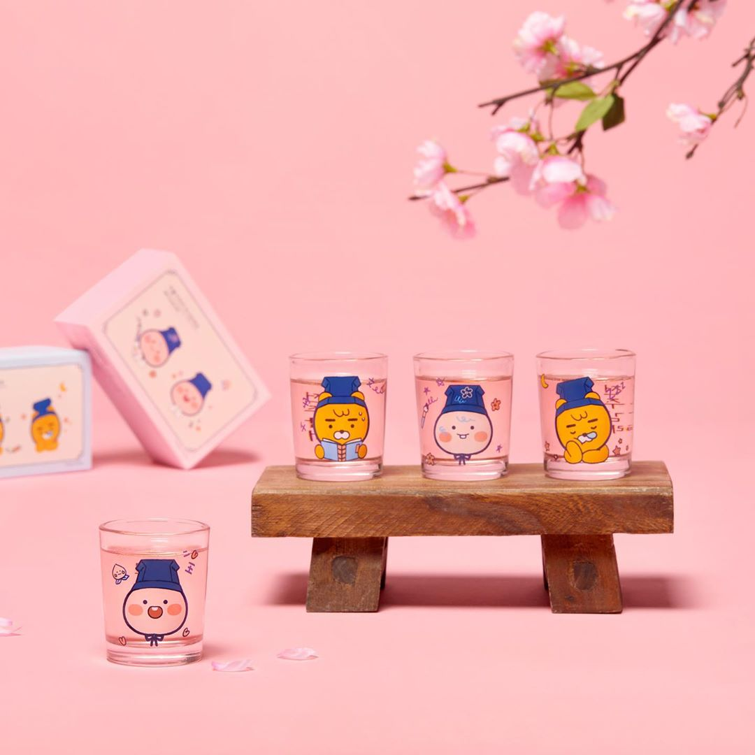 カカオトーク、カカオフレンズ、ライアン、春の新商品、2025春、韓国、ピーチ、全州限定カカオフレンズ、カカオコラボ、カカオ文房具、韓国旅行、韓国お土産、全州限定、儒教シリーズ、ハノク、韓屋、孔子、オンラインストア、カカオマスク、カトク