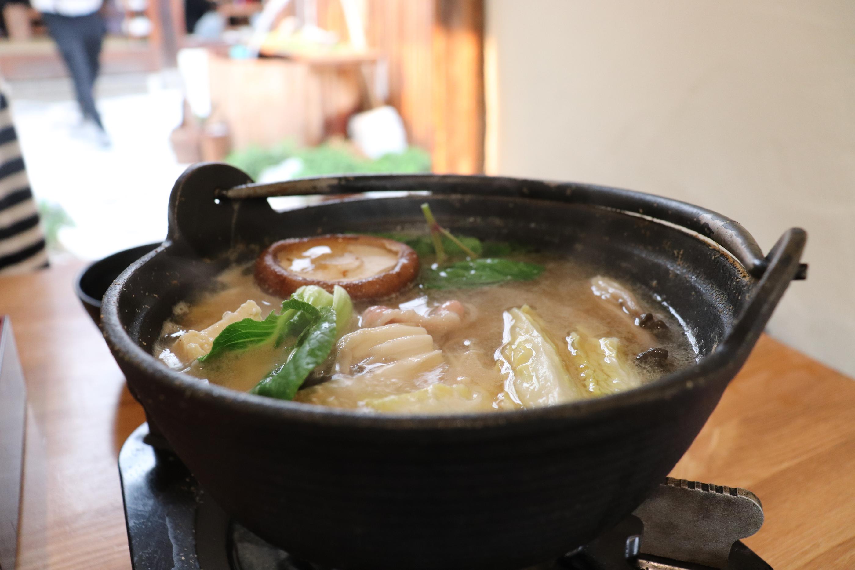 Oncheonjib | Ikseondong Amidst Ikseondong there lies a little Japan