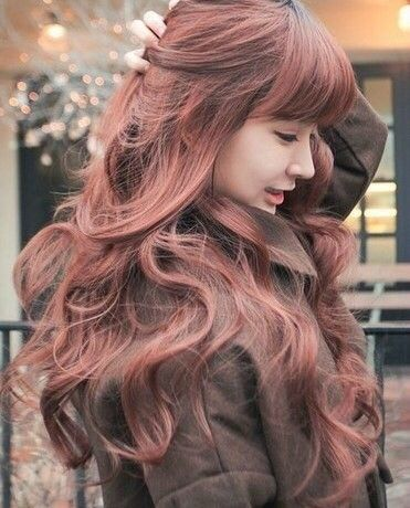 สีไหนจะมาสำหรับใบไม้ผลินี้? เทรนด์ใบไม้ผลิ 2025 ที่ทำแล้วคนเกาหลีต้องเหลียวหลังมองแน่นอน