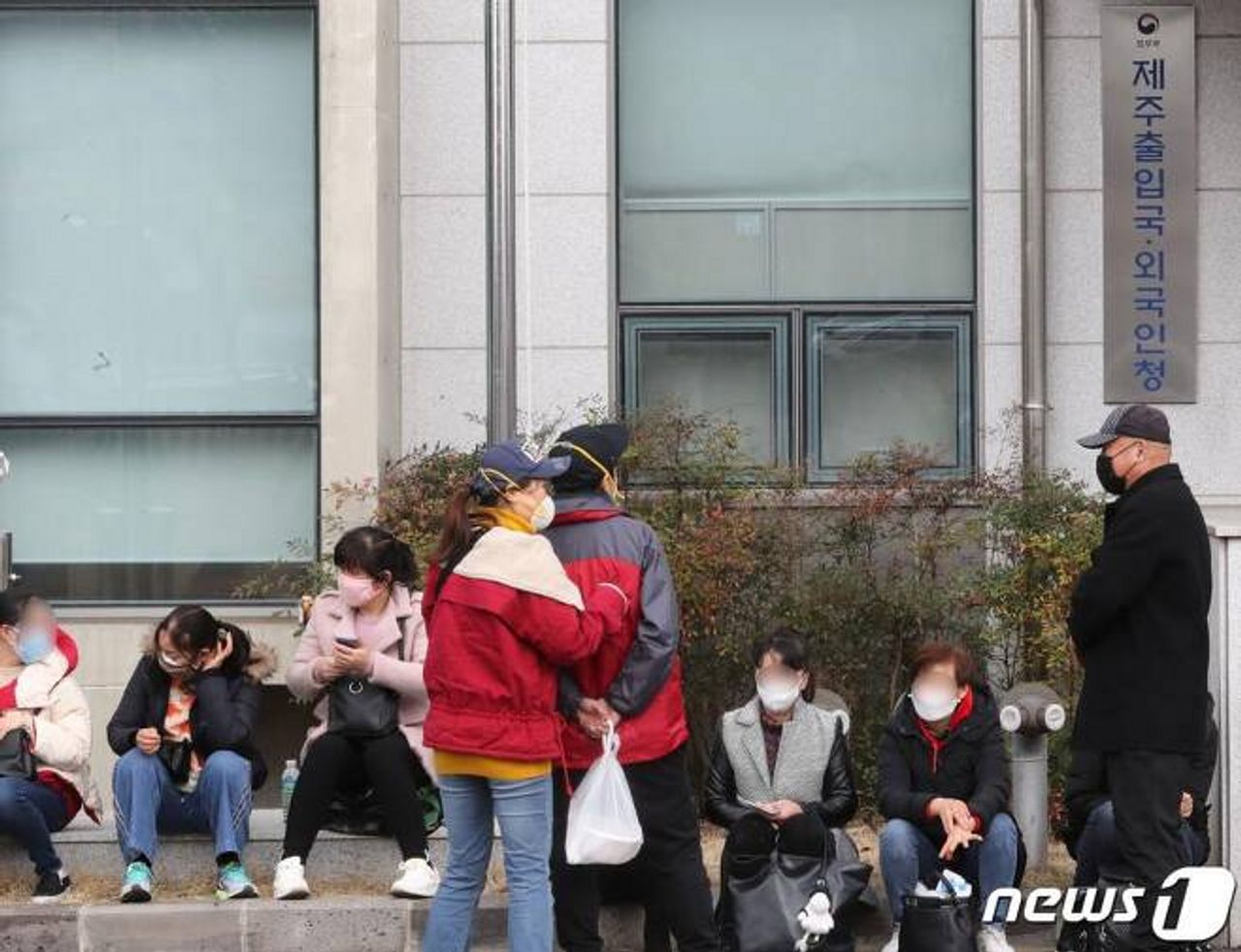 เสียงคัดค้านดังสนั่น! เกาหลีอนุญาตให้ผีน้อยเดินทางกลับเข้าประเทศได้อีก?