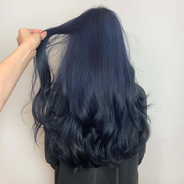 สีไหนจะมาสำหรับใบไม้ผลินี้? เทรนด์ใบไม้ผลิ 2025 ที่ทำแล้วคนเกาหลีต้องเหลียวหลังมองแน่นอน