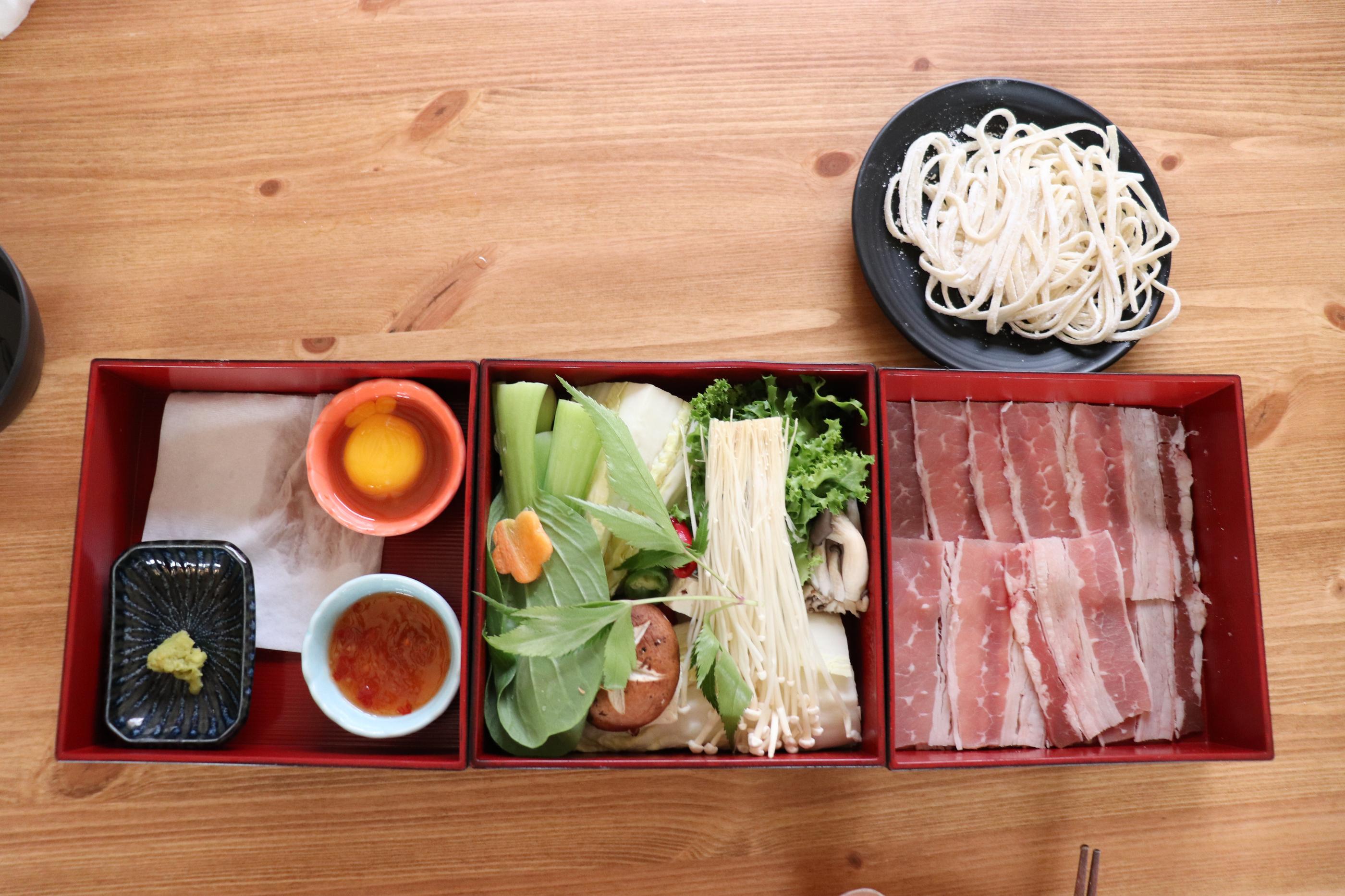 Oncheonjib | Ikseondong Amidst Ikseondong there lies a little Japan