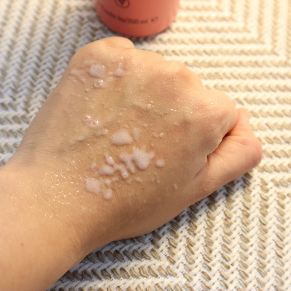 ผมพังพังพัง! ทั้งแห้งแตกปลายและลีบแบน AVEDA แบรนด์ดูแลเส้นผมขวัญใจสาวเกาหลีที่จะช่วยกู้ให้ผมพังกลับมาสวยกว่าเดิม